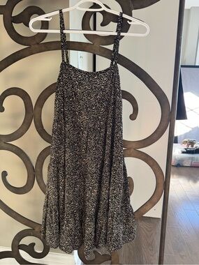 Old Navy 3 tier speckled sundress w/ pockets!